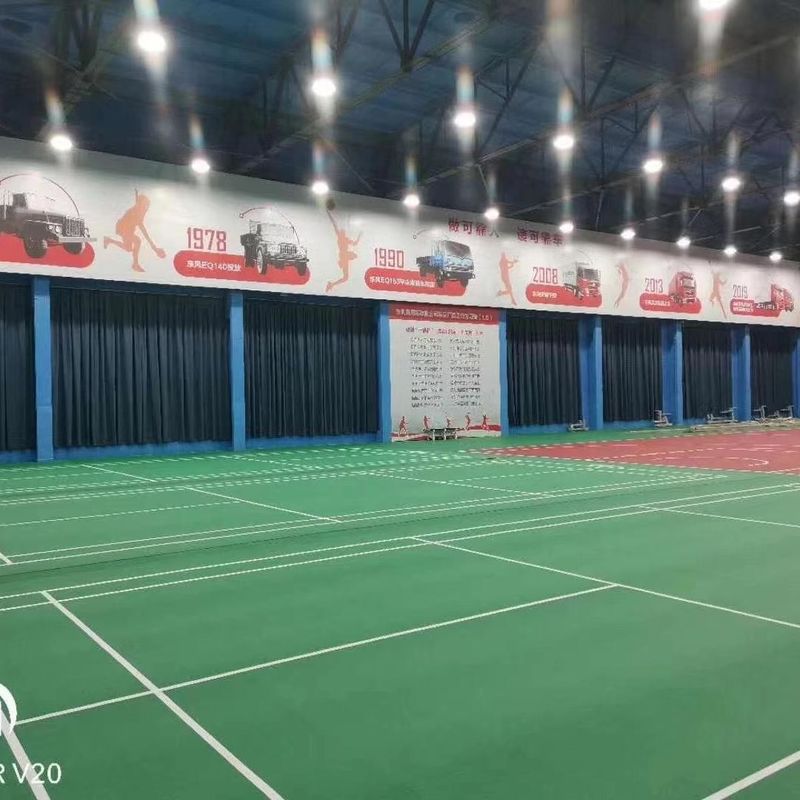 रेले द्वारा पीवीसी और चूना पत्थर के साथ इनडोर ग्रीन सिंथेटिक बैडमिंटन कोर्ट फ्लोरिंग रोल मैट