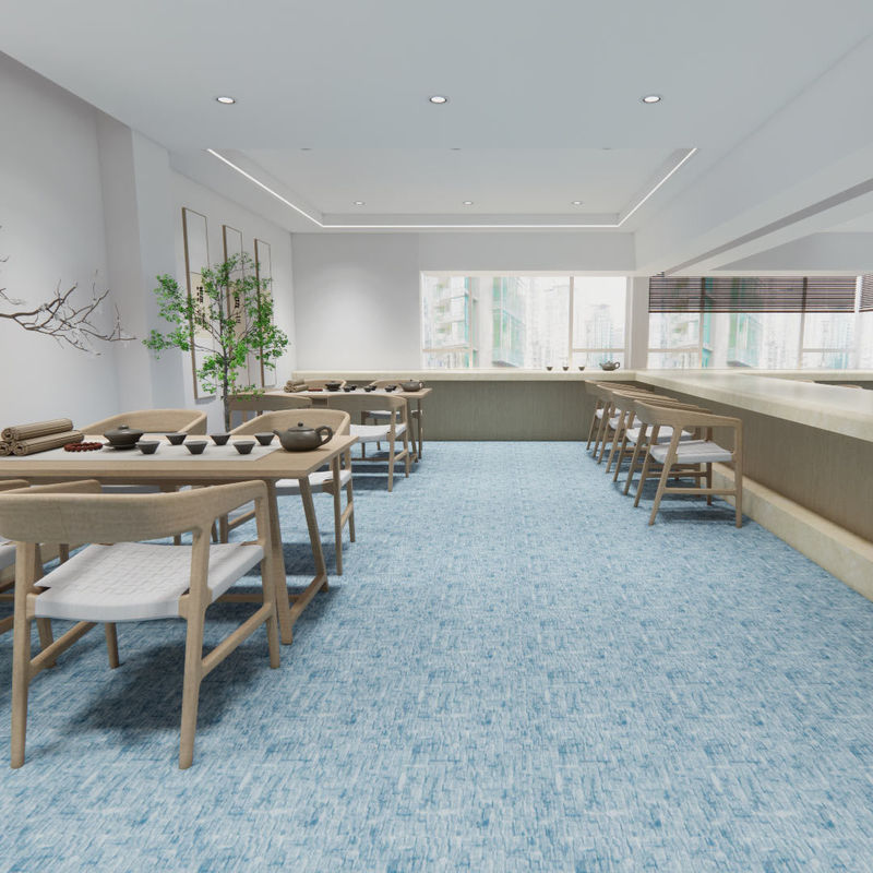 उच्च-यातायात क्षेत्रों के लिए विषम फ़्लोरिंग, खरोंच-प्रतिरोधी और नरम