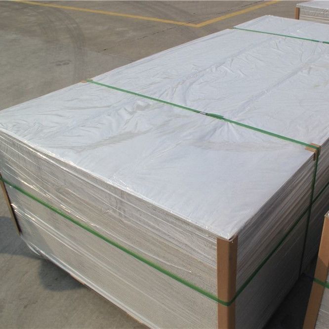 औद्योगिक ग्रेड के कैल्शियम सिलिकेट पैनल रसायन प्रतिरोधी / सार्वभौमिक उपकरण प्रभाव प्रतिरोधी / विद्युत कैबिनेट संरक्षण